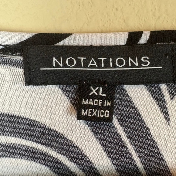 Notations Black/White Zebra Print Stretch Pullover Blouse w/ Built In Cami - Picture 11 of 13
